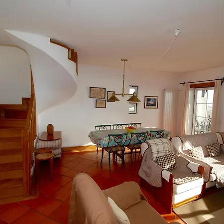 Port - Sea View 4 Bedroom In With 3 Pools Lägenhet *