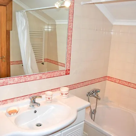 Port - Sea View 4 Bedroom In With 3 Pools Lägenhet São Martinho do Porto