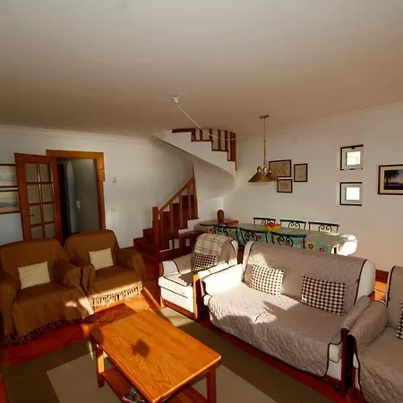 Port - Sea View 4 Bedroom In With 3 Pools Daire