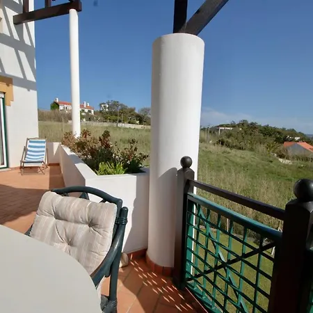 Port - Sea View 4 Bedroom In With 3 Pools Daire São Martinho do Porto